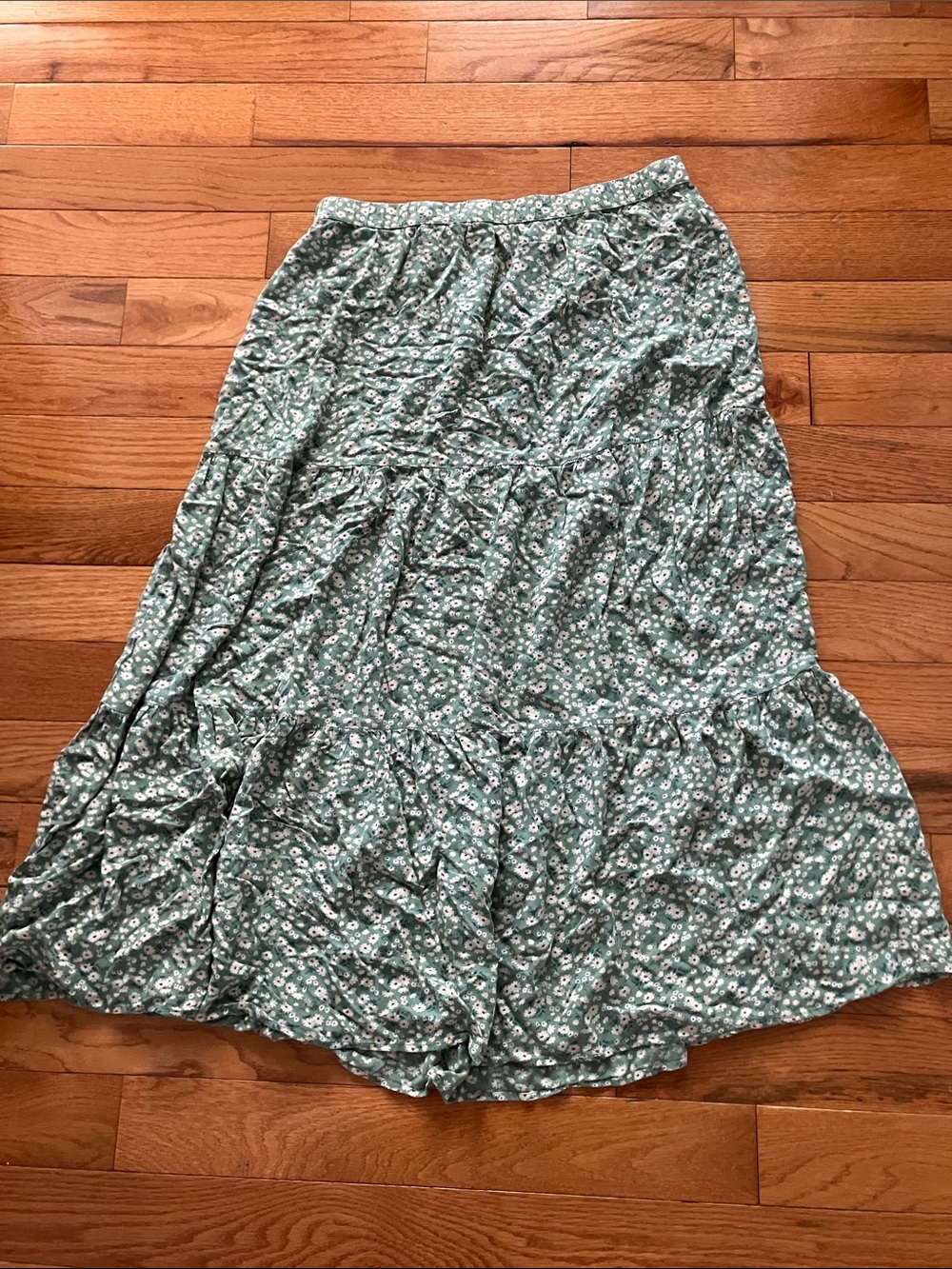 American Eagle - Women’s Green Floral Maxi Skirt - XL